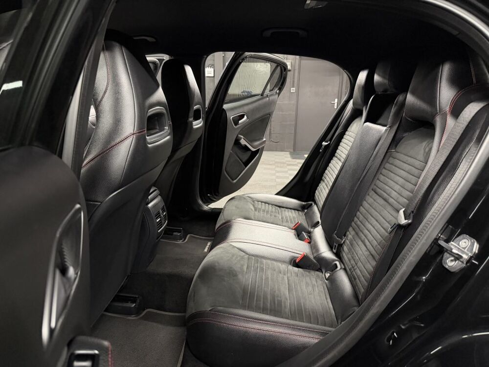 Classe GLA PHASE 2 FASCINATION 180 i 1.6 TURBO 122 Cv BOITE AUTO 7G - G 2019 occasion 95150 Taverny