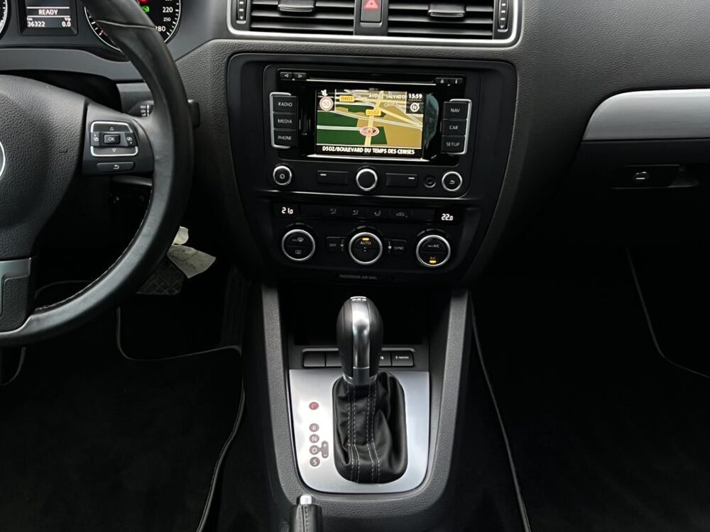 Jetta 1.4 TSI 170ch Hybrid Confortline DSG7 2014 occasion 95150 Taverny