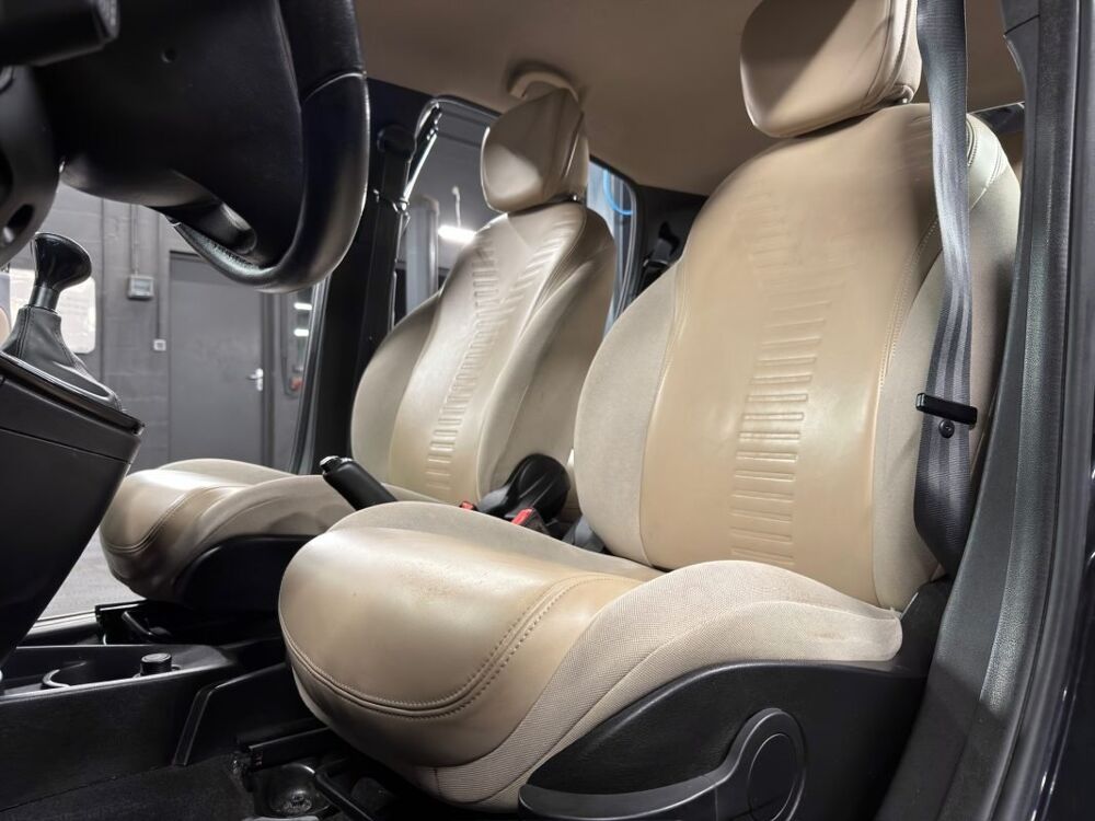 Ypsilon LA18114 2013 occasion 95150 Taverny