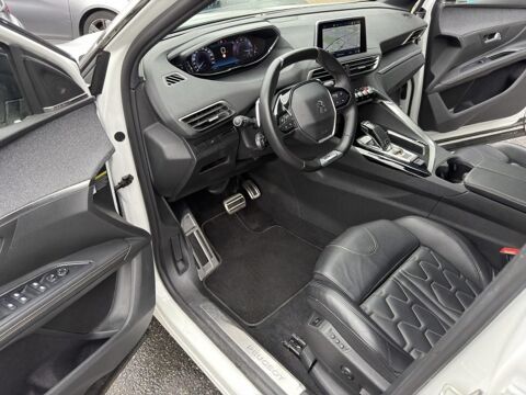 5008 II GT LINE 1.6 THP 180 Cv 1ERE MAIN 7 PLACES ATTELAGE INTERI 2019 occasion 95150 Taverny