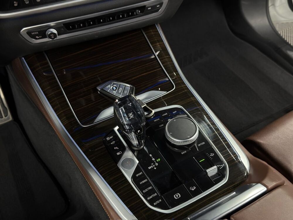 X5 (G05) M SPORT 45E 3.0 HYBRIDE 394 Cv - TOIT OUVRANT ATTELAGE 2020 occasion 95150 Taverny