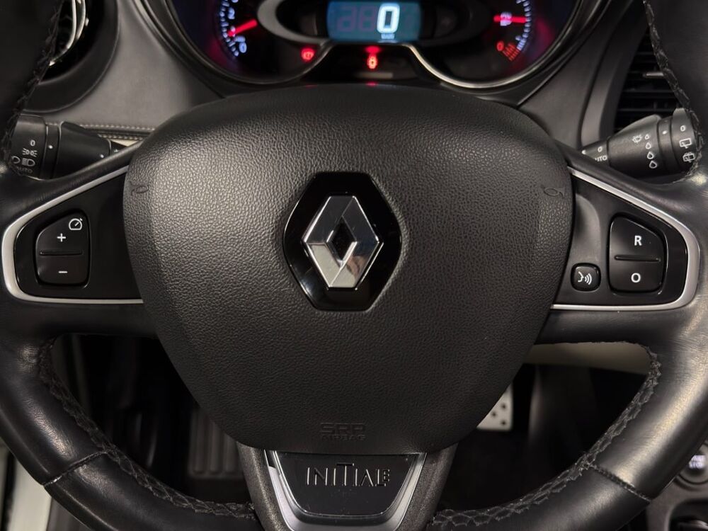 Captur PHASE 2 INITIALE PARIS 1.3 TCE 150 BVM6 ECRAN TACTILE INTERI 2019 occasion 95150 Taverny