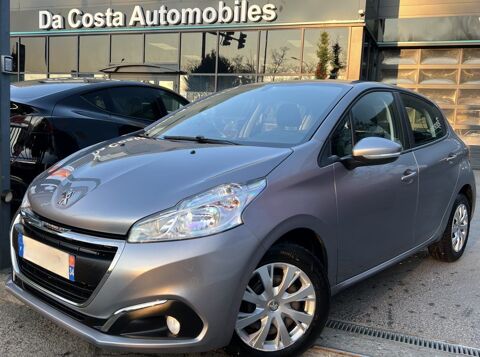 Annonce voiture Peugeot 208 7470 �
