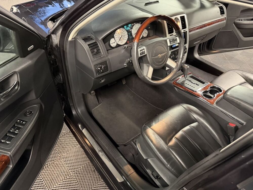 300C 2.7 2009 occasion 95150 Taverny