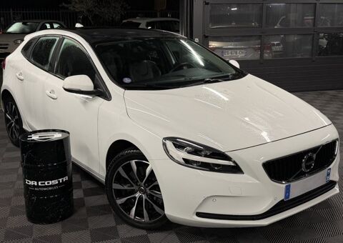 Volvo V40 II PHASE 2 SIGNATURE T2 1.5 TURBO 122 Cv TOIT PANORAMIQUE BO 2019 occasion Taverny 95150