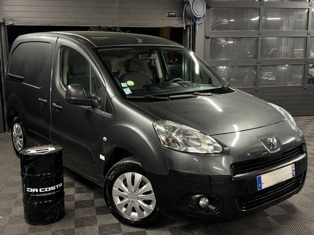 Partner II 1.6 E HDI 90 Cv BOITE AUTOMATIQUE / 3 PLACES CRIT AIR 2 - 2013 occasion 95150 Taverny
