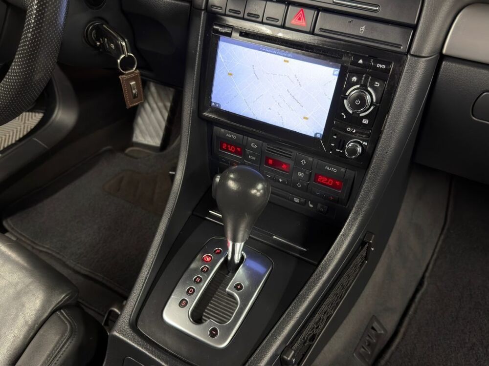 A4 CABRIOLET 2.0 TFSI ATTRACTION MULTITRONIC 2007 occasion 95150 Taverny