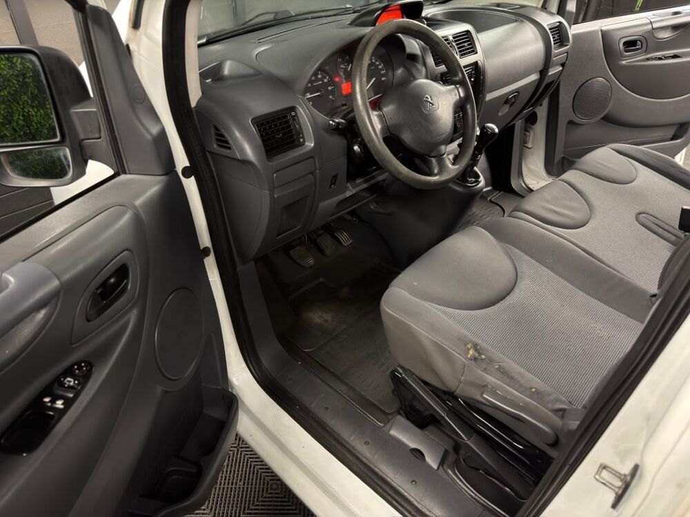 Expert tepee 1.6 HDI 90 Cv L1H1 CLIMATISATION / 3 PLACES 2013 occasion 95150 Taverny
