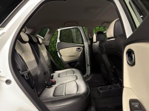 Captur PHASE 2 INITIALE PARIS 1.3 TCE 150 BVM6 ECRAN TACTILE INTERI 2019 occasion 95150 Taverny