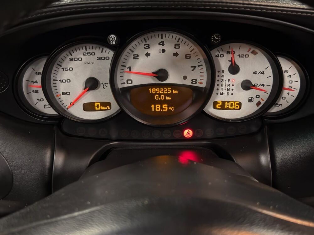 911 Targa 3.6 3596cm3 320cv 2002 occasion 95150 Taverny