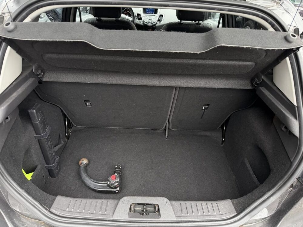 Fiesta 5 V PHASE 2 TITANIUM 1.0 ECOBOOST 100 Cv 1ERE MAIN / 5 PORTE 2016 occasion 95150 Taverny