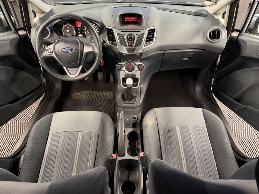 Fiesta 5 V 1.4 TDCI 70 Cv 5 PORTES / CLIMATISATION BLUETOOTHT - GAR 2009 occasion 95150 Taverny
