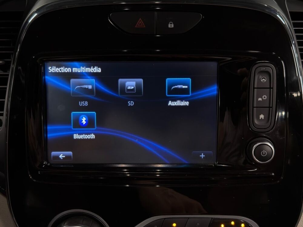 Captur PHASE 2 INITIALE PARIS 1.3 TCE 150 BVM6 ECRAN TACTILE INTERI 2019 occasion 95150 Taverny