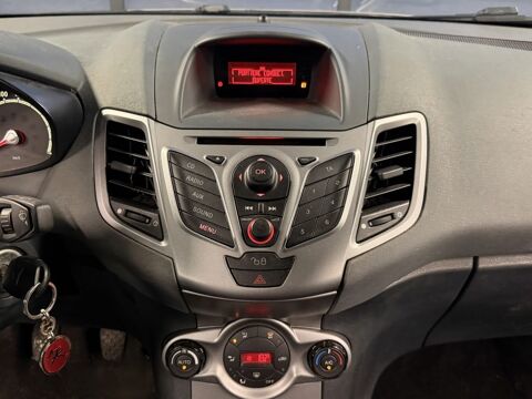 Fiesta 5 V 1.4 TDCI 70 Cv 5 PORTES / CLIMATISATION BLUETOOTHT - GAR 2009 occasion 95150 Taverny
