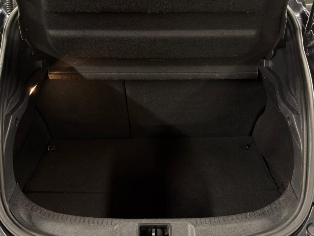 M&eacute;gane 3 III PHASE 2 COUPE GT LINE 1.6 DCI 130 Cv ECRAN GPS / TOIT 2012 occasion 95150 Taverny