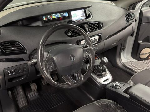 Sc&eacute;nic SC&Eacute;NIC III (JZ0/1_) 1.6 dCi (JZ00, JZ12) 2016 occasion 95150 Taverny
