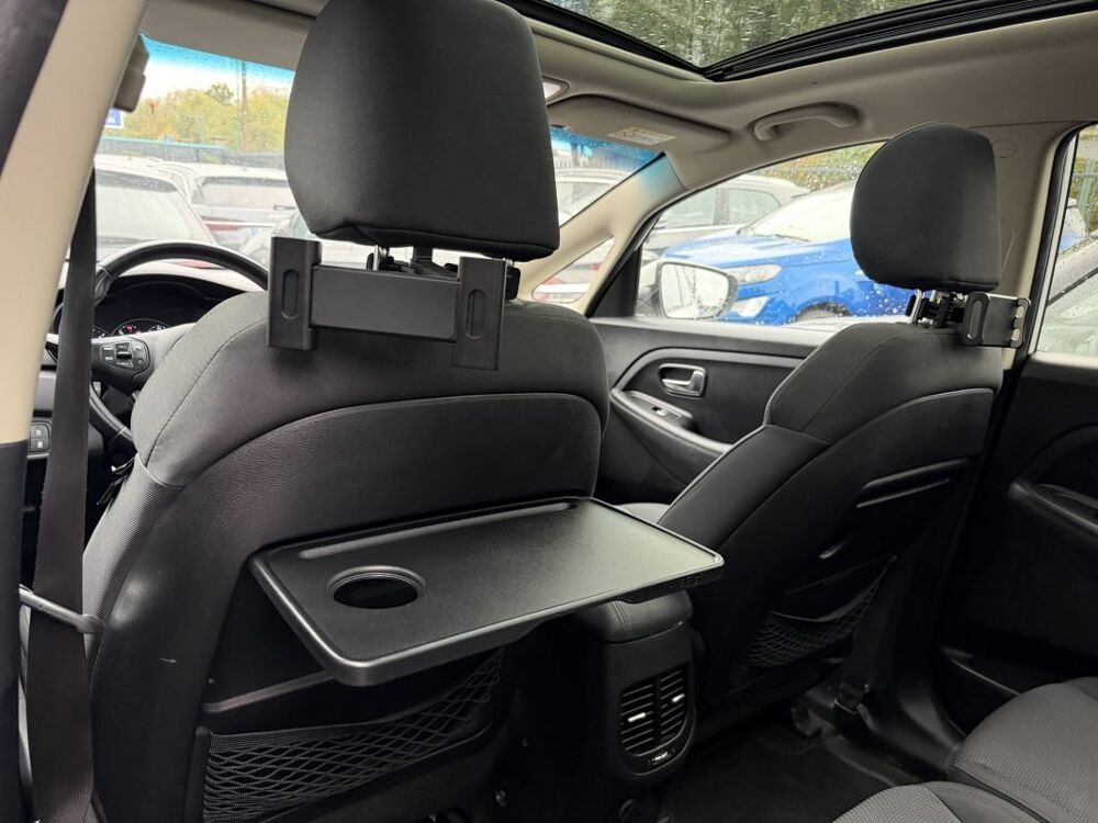 Carens III 1.7 CRDI 136 Cv PREMIUM / 7 PLACES TOIT OUVRANT ECRAN GP 2014 occasion 95150 Taverny