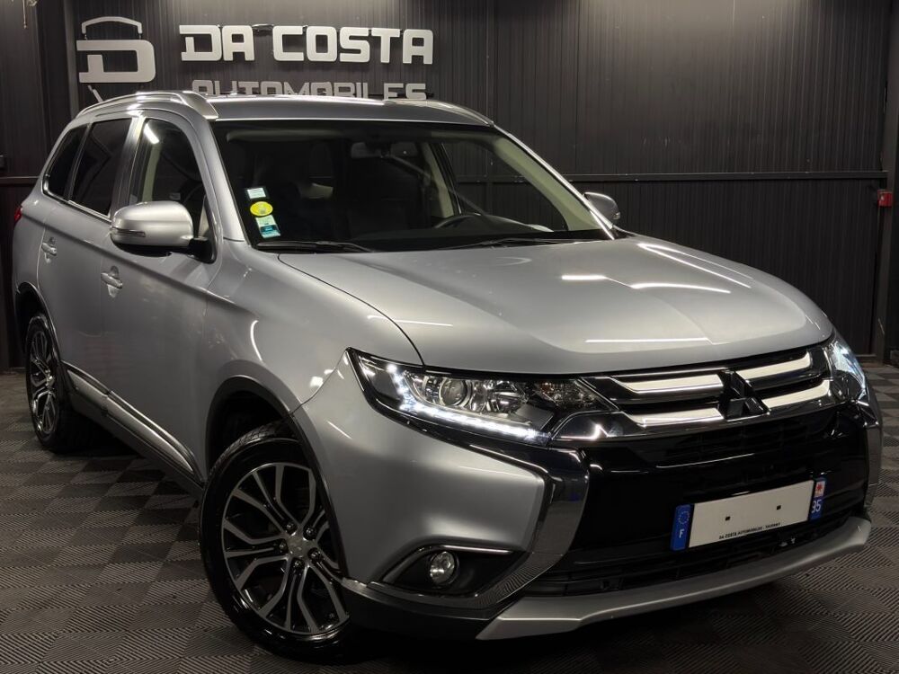 Outlander 2.2 DID150 INVITE 2WD 2017 occasion 95150 Taverny