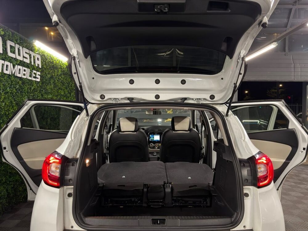 Captur PHASE 2 INITIALE PARIS 1.3 TCE 150 BVM6 ECRAN TACTILE INTERI 2019 occasion 95150 Taverny