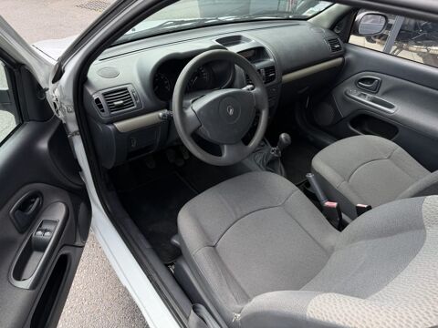 Clio II PHASE 2 SOCIETE 1.5 DCI 65 Cv 2 PLACES / CLIMATISATION 2005 occasion 95150 Taverny