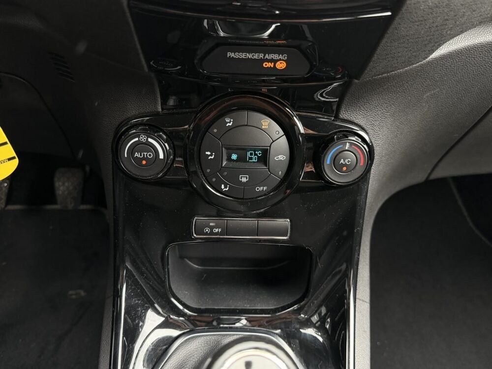 Fiesta 5 V PHASE 2 TITANIUM 1.0 ECOBOOST 100 Cv 1ERE MAIN / 5 PORTE 2016 occasion 95150 Taverny