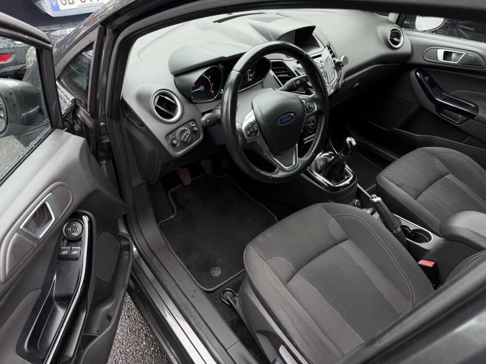 Fiesta 5 V PHASE 2 TITANIUM 1.0 ECOBOOST 100 Cv 1ERE MAIN / 5 PORTE 2016 occasion 95150 Taverny