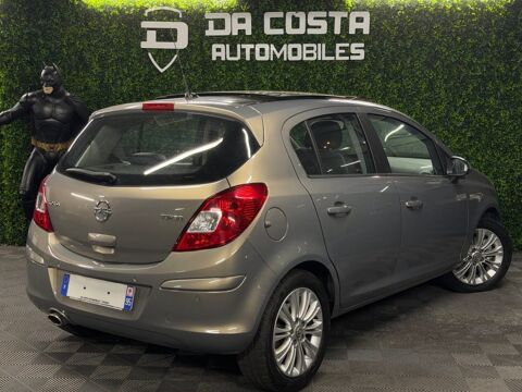 Corsa IV PHASE 2 COSMO 1.4 TURBO TWINPORT 120 TOIT OUVRANT ECRAN G 2012 occasion 95150 Taverny