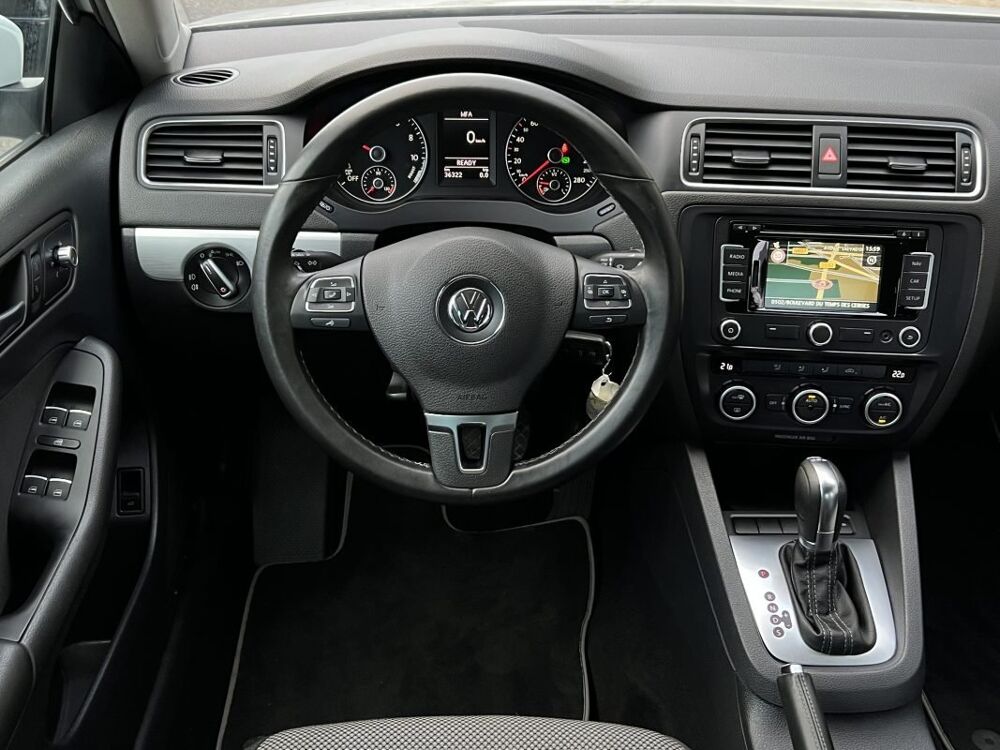 Jetta 1.4 TSI 170ch Hybrid Confortline DSG7 2014 occasion 95150 Taverny