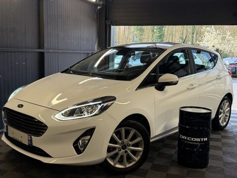 Annonce voiture Ford Fiesta 8970 �
