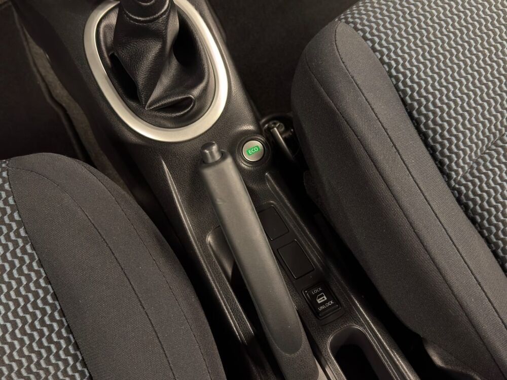 Note II CONNECT EDITION 1.5 DCI 90 Cv ECRAN GPS TACTILE REGULATEU 2014 occasion 95150 Taverny