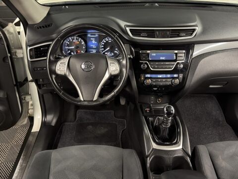 X-Trail III 1.6 DIG-T 163 Cv 5 PLACES ATTELAGE TOIT OUVRANT PANORAMI 2016 occasion 95150 Taverny