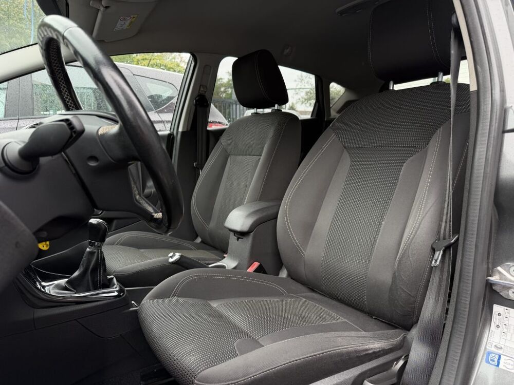 Fiesta 5 V PHASE 2 TITANIUM 1.0 ECOBOOST 100 Cv 1ERE MAIN / 5 PORTE 2016 occasion 95150 Taverny