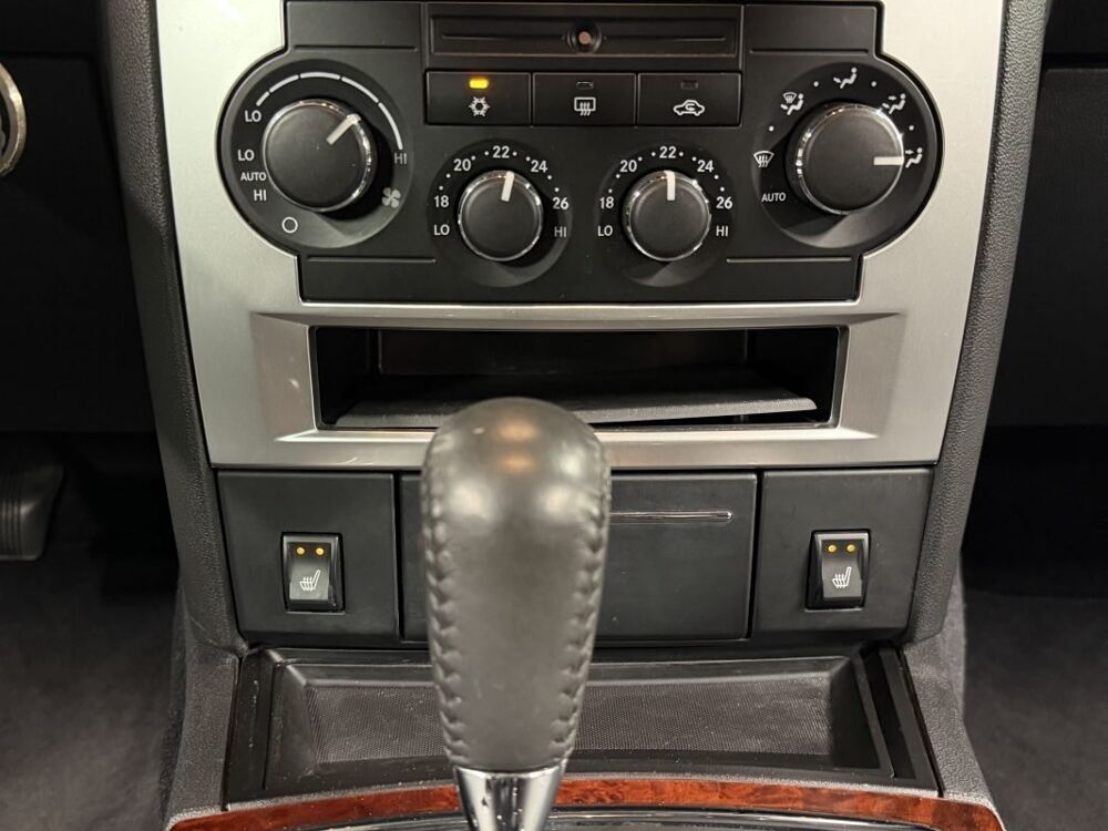 300C 2.7 2009 occasion 95150 Taverny