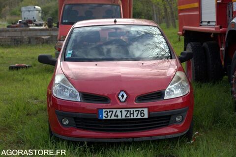 Renault Clio VF1BR1F0H37758019 2007 occasion Montreuil 93100
