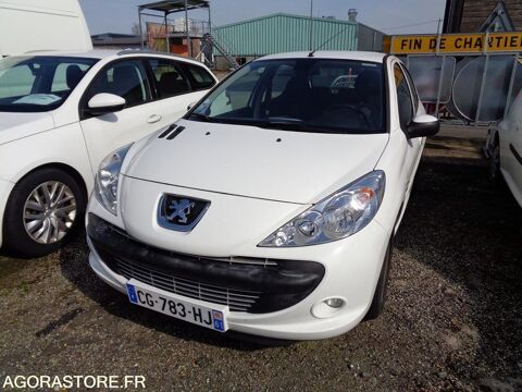 Peugeot 206 VF32M8HR0CY040353 2012 occasion Montreuil 93100
