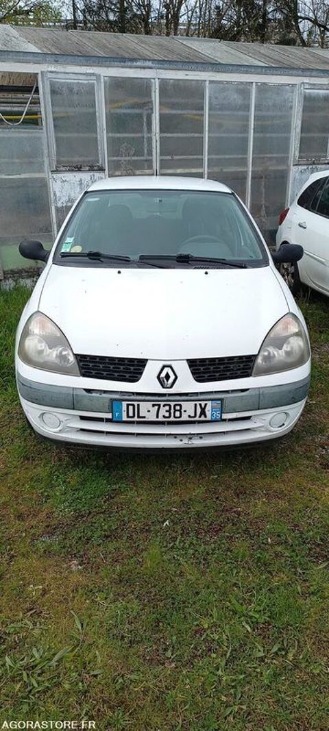 Renault Clio VF1BB0FCF27156844 2002 occasion Montreuil 93100