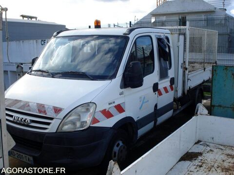 Iveco Daily ZCFC3584005796417 2009 occasion Montreuil 93100