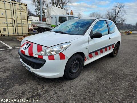 Peugeot 206 VF32L8HR0AY191375 2010 occasion Montreuil 93100