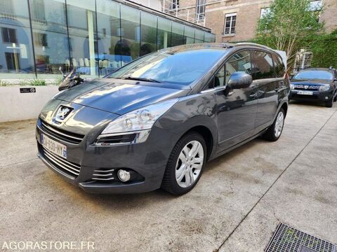 Peugeot 5008 VF30A5FVADS114798 2013 occasion Montreuil 93100