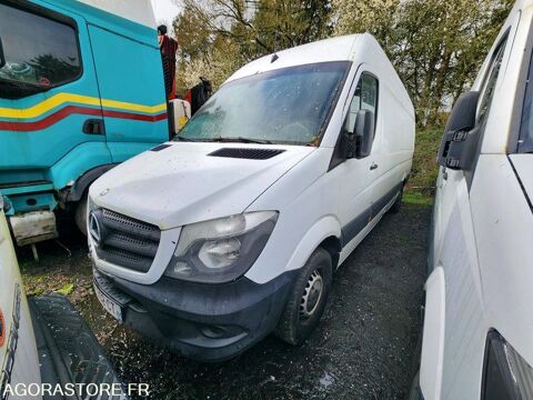 Mercedes Sprinter WDB9066351S977342 2014 occasion Montreuil 93100