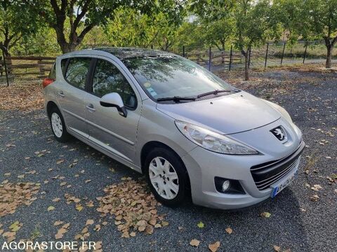 Peugeot 207 SW 2010 occasion Montreuil 93100