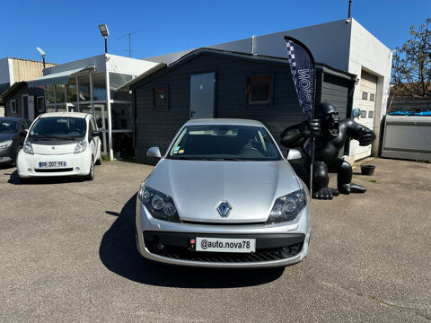 Laguna III 1.5 dCi 110 eco2 Black Edition Carminat 2009 occasion 78130 Les Mureaux