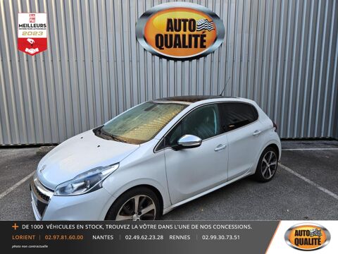 Peugeot 208 1.2i Pure Tech 12V S&S - 110 Feline