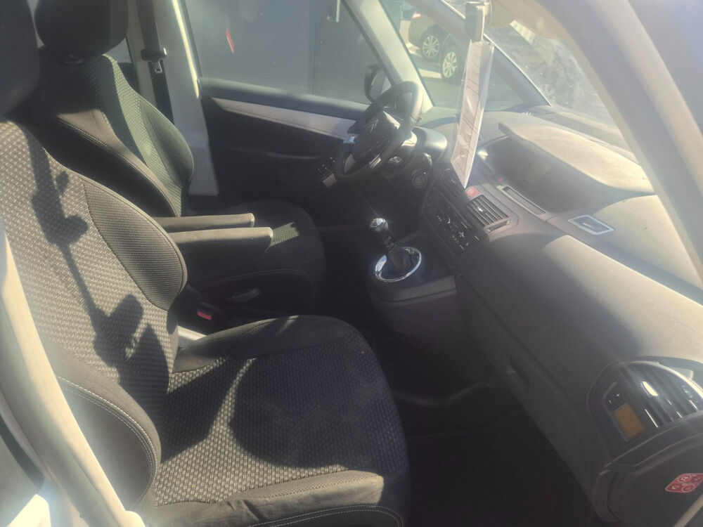 Grand C4 Picasso HDi 110 FAP 7 pl Confort 2012 occasion 90400 Tr&eacute;venans