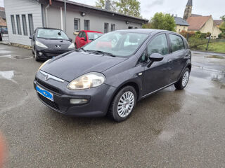Punto 1.3 Multijet 16V 85 S&S 90g Easy 2012 occasion 90400 Tr&eacute;venans
