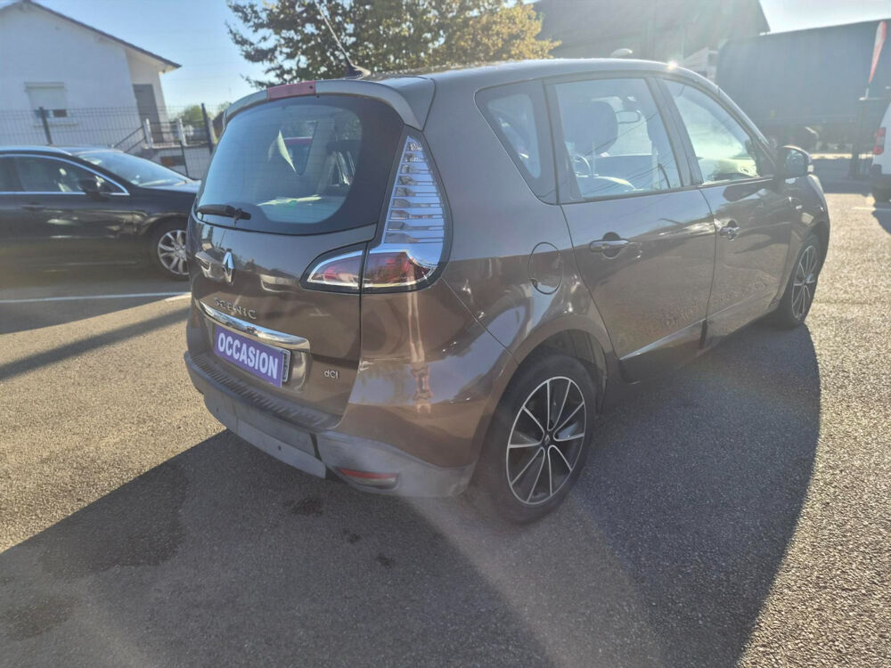 Sc&eacute;nic III Scenic III dCi 110 FAP eco2 Bose Euro 5 2012 occasion 90400 Tr&eacute;venans