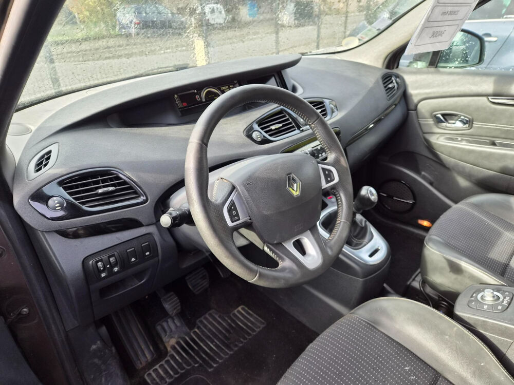 Sc&eacute;nic III Scenic III dCi 110 FAP eco2 Bose Euro 5 2012 occasion 90400 Tr&eacute;venans
