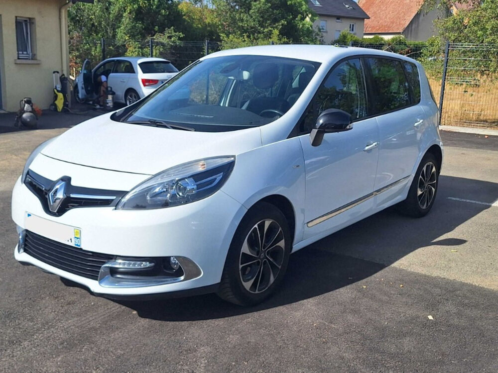 Sc&eacute;nic III Scenic dCi 110 Energy FAP eco2 Bose 2014 occasion 90400 Tr&eacute;venans