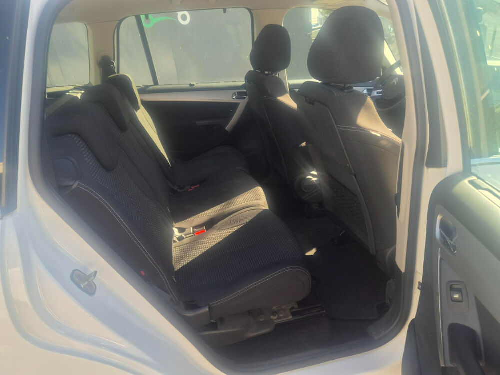 Grand C4 Picasso HDi 110 FAP 7 pl Confort 2012 occasion 90400 Tr&eacute;venans
