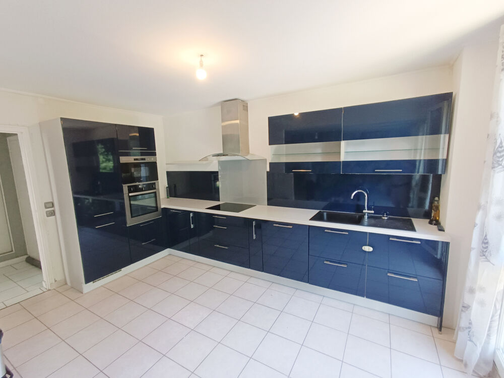 Appartement 4 pièces 83 m² · à Lorient · 83 m² · 156 750 €